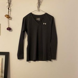 Under armor long sleeve shirt